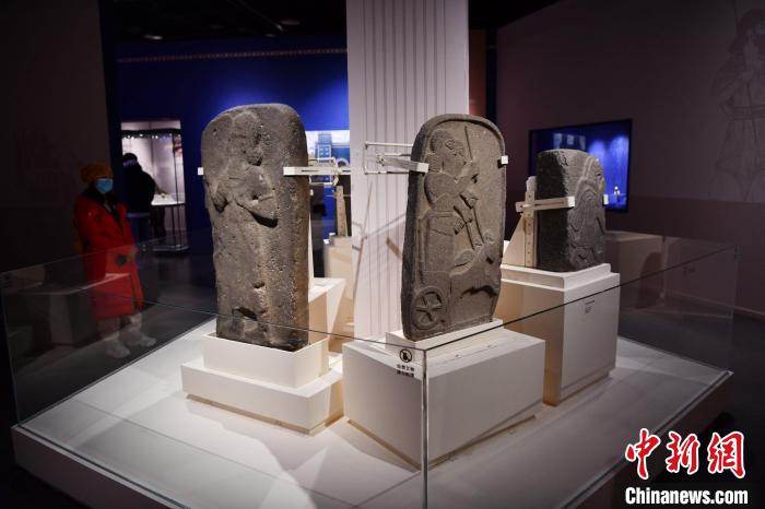 “文明的万花筒——叙利亚古代文物精品展”现场。　张浪 摄